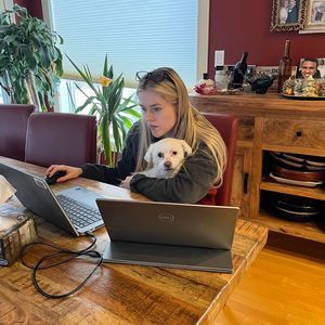 Meet your Posher, Kendra